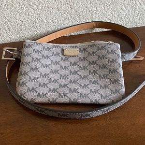 Michael Kors Belt Bag